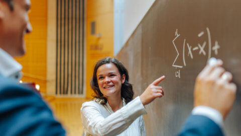 Symbolbild zum Artikel. Der Link öffnet das Bild in einer großen Anzeige.