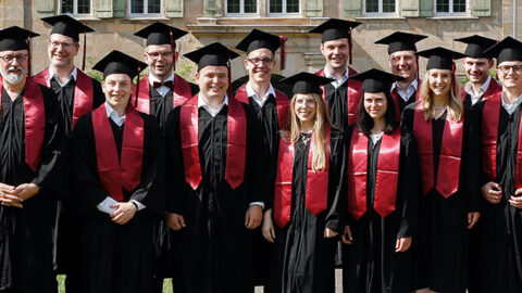 Symbolbild zum Artikel. Der Link öffnet das Bild in einer großen Anzeige.